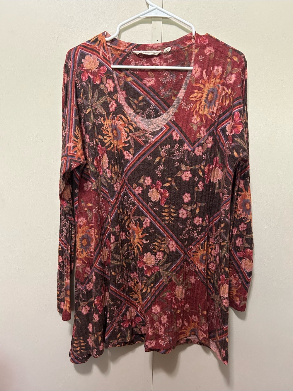 Soft Surroundings Floral Patchwork V-Neck Long Sleeve Top - Red, Brown
